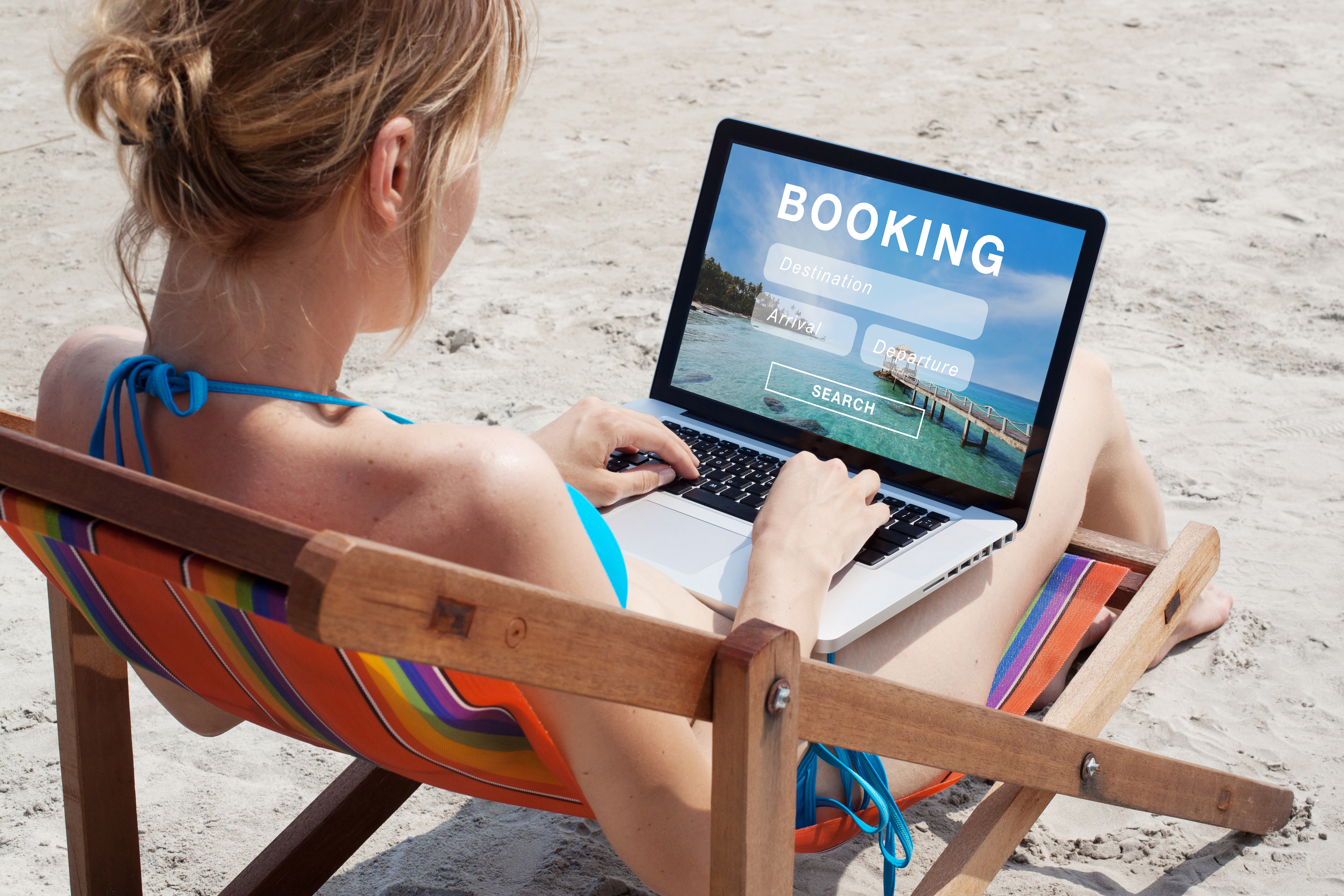 girl direct booking a vacation rental online